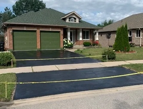 Commercial Asphalt Sealing